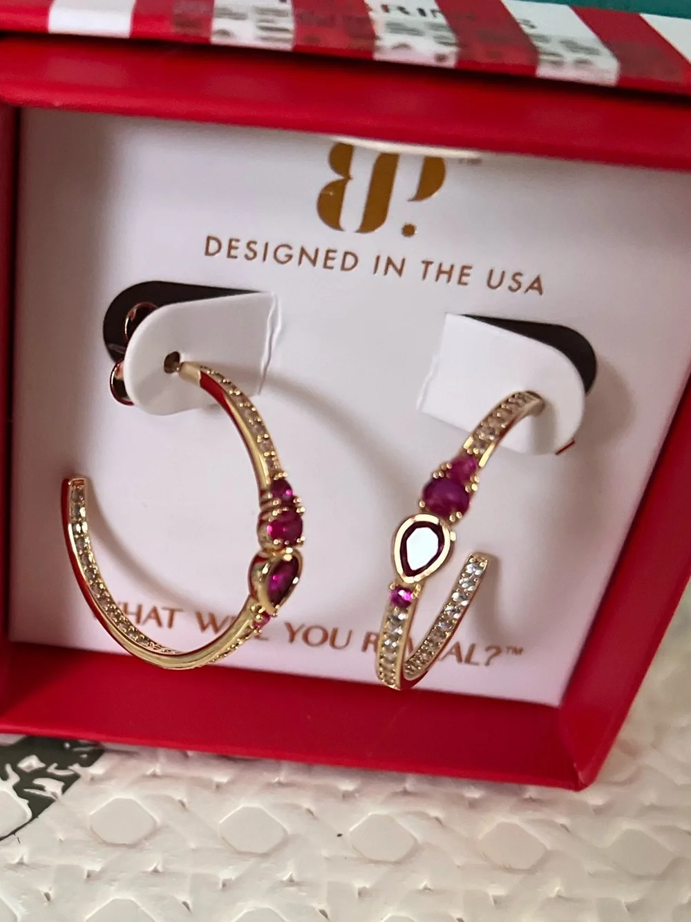 Bomb Party Earrings & Necklace Set NWT